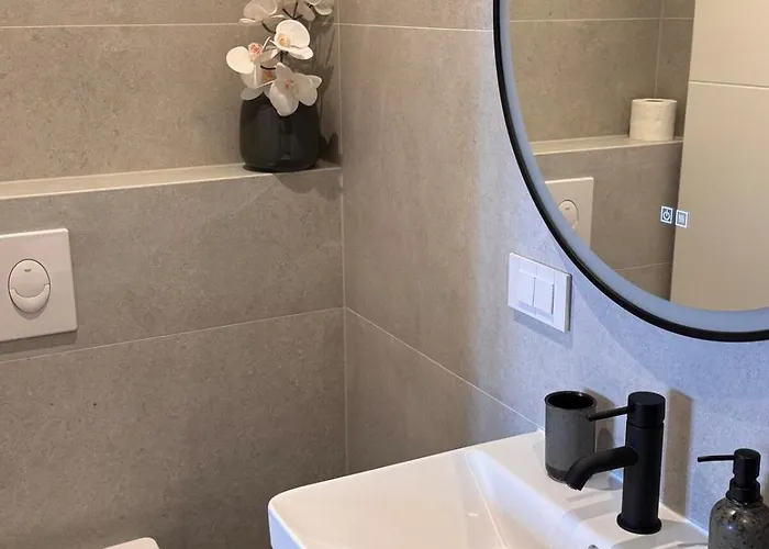 Salt&still - Timeless Tranquility With Sea View Appartamento Makarska